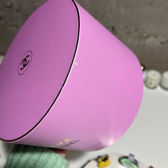 CHANEL Chance Eau Tendre Perfume Music Box - Picture 5 of 8